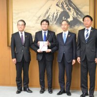 信金中央金庫、９９９万円寄付　ふるさと納税制度通じ千葉市に