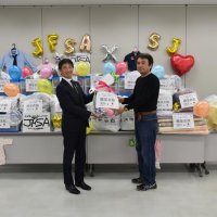 不要な衣類を回収　スラムの学校支援　損保ジャパン
