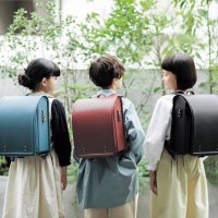 老舗ランドセルメーカー「土屋鞄」のジェンダーレスシリーズ（同社提供）