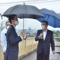 九十九里、芝山、大網白里　熊谷知事３市町視察　各首長と意見交換