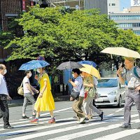 熱中症か８２歳男性死亡　南房総、千葉県内今年初　船橋３７・１度、６月の県内最高気温を更新