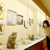 にゃんこ作品大集合！！　３１日まで絵や彫刻３３０点紹介　匝瑳