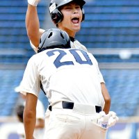 習志野ベスト８敗退　４番栗原　憧れの名門、輝く4安打　第１０４回全国高校野球選手権　千葉大会　第１３日