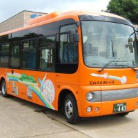 新デザインどれ選ぶ？　バス更新で３案　芝山町「投票を」