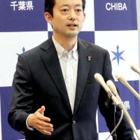 定例記者会見を行う熊谷知事＝７月１４日