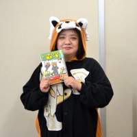 レッサーパンダ風太一家の１５年を一冊に　ファンの中野さん出版　漫画で紹介、千葉市に寄贈