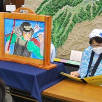 上総広常の生涯を説明する紙芝居が上演された
