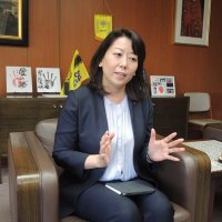 女性市長としての思いを語る柏市の太田市長＝同市役所

