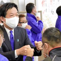 ＜薗浦氏が議員辞職＞　地元市川、怒りと落胆　「１票が無駄になった」「議員の風上にもおけない」　説明を求める声も