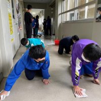 出身中学ピカピカに　市原特支つるまい風の丘分校生　学んだ清掃技術で貢献