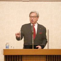 岸田内閣小幅改造か　ジャーナリスト末延氏講演　政経懇１２月例会