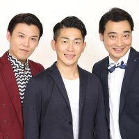 「ジャングルポケット」の３人。（左から）おたけさん、太田さん、斉藤さん（吉本興業提供）
