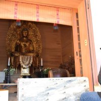 国重文・薬師如来坐像　一般公開　３年ぶり参拝者続々　銚子・常灯寺