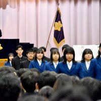 歌えなかった校歌、やっと…　県立千葉南高で卒業式　入学式翌日から２カ月間休校の学年、マスク外し笑顔で門出