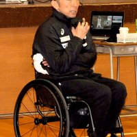 常にポジティブ思考を　パラ五輪銅官野さん　市原高で出前授業