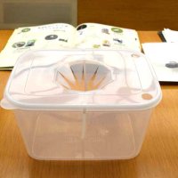 岩沢さんが開発したジャンボタニシの捕殺わな