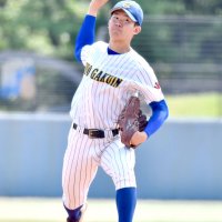 中央学院２３年ぶり４強　村田、好救援　第７６回春季千葉県高校野球大会　第４日