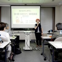 柏の昔話、語り部育成　市観光協会　講座受講者で民話保存会