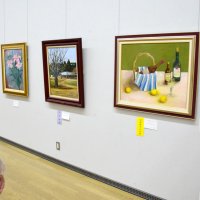 色彩豊かな力作出品　茂原で４部門９２人　１７日まで市民美術展