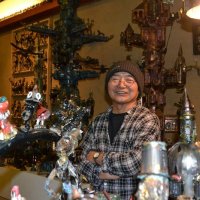 空き缶からアート制作　船橋市の造形作家・津田のぼるさん（７６）　【ひと模様】