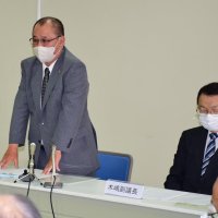 ＜長生村議長、議員を続ける意向＞　村民「辞めるべき」　被害者と同じ職場不安視