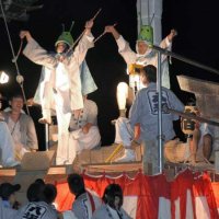 【動画あり】柱の上で逆さま妙技　旭「太田のエンヤーホー」　鳥獣、ひょっとこコミカルに舞う　４年ぶり、千葉県の無形民俗文化財