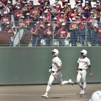 打線けん引完璧満塁弾　拓大紅陵・菰田　第１０５回全国高校野球　千葉大会　第８日