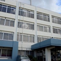 １０代女性の体を背後から触る　船橋の路上　不同意わいせつ疑い、２７歳会社員逮捕　「酔って覚えてない」