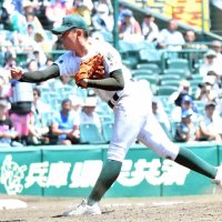 青野、魂の５１球　専大松戸　第１０５回全国高校野球選手権大会