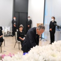 「戦争体験者の声伝える」　戦没者追悼献花式で今村会長　市川
