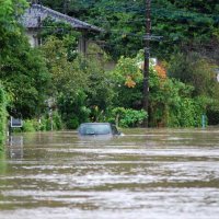【速報】市原市で最高警戒レベル「緊急安全確保」発令　千葉県内８日午後も大雨続く　長柄町では冠水で車が立ち往生　台風１３号
