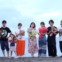 海岸、道の駅、「みかえりちゃん」も登場へ　来夏公開予定　映画「神と恩送り、」鋸南の名所ロケ地に　地域愛あふれる１本