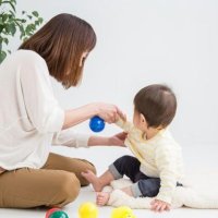 服やおもちゃ、子ども用品の「お下がり」文化が復活していた？　リユースサイト活況、専門店も　＃令和の親