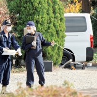 佐倉の住宅から男女遺体　２人の身元判明、住人の７０代夫婦　いずれも窒息死か