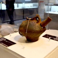 急須のような形の注口土器
