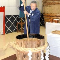 伝統のしょうゆ「玄蕃蔵」仕込み式　「丹精込め」年１回の限定醸造　銚子・ヒゲタ醤油
