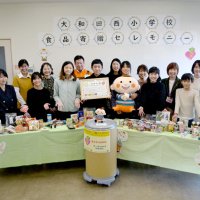 学校→コープ→フードバンク　余った食品集め支援のリレー　八千代・大和田西小、児童が発案、寄付