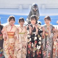 にっこりアシカが門出祝う　鴨川シーワールドで「二十歳の集い」