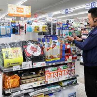 地震多発の千葉県、防災用品が売れ行き伸ばす　ホームセンターは売り場特設「売り上げ３～４倍」　県民に「備え」広がる　行楽シーズン前、観光への影響懸念も