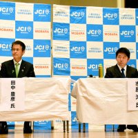 水害や医療巡り主張展開　現新２氏が公開討論会　茂原市長選