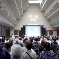 ２００人が名曲合唱　千葉、歌声喫茶イベント