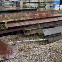 ヤードに改善命令　スクラップ高さ基準超　千葉市