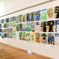 伸び伸び表現光る１２１８点　佐倉で幼小中図画書写展　１４日まで