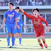 【速報】流通経大柏、初戦に圧巻５発　全国高校サッカー　次戦、１月２日に大津と
