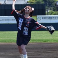 始球式に登板した白星あいりさん
