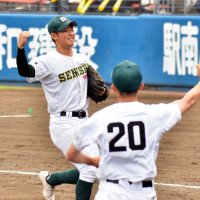 【速報】専大松戸、センバツ覇者の横浜破る　関東王者懸け健大高崎と決勝　第７７回春季関東地区高校野球大会　準決勝