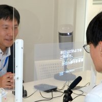 市役所に「ユニバーサル窓口」　会話を文字化、多言語翻訳も　四街道市、千葉県自治体で初