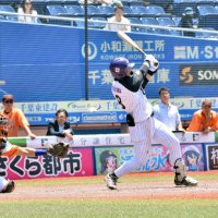 バットで後輩援護　かずさ・内山　第９６回都市対抗野球南関東大会