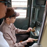 【動画あり】キハ２００出発進行！！　開業１００周年で運転体験　市原・小湊鉄道