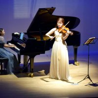 平和の尊さ音楽で　バイオリニスト後藤さん　歌声や三線も　習志野　【戦後８０年ちば】